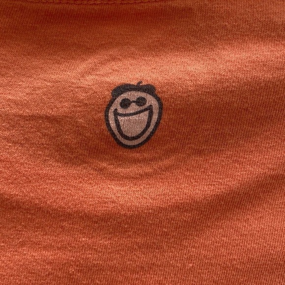 Life is Good. Orange beach short sleeve tee. Beach chairs. Medium
C - Picture 8 of 8